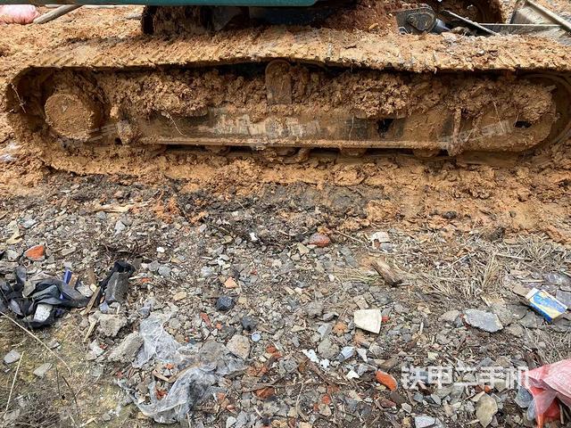 單側(cè)履帶整體（整機(jī)外觀）