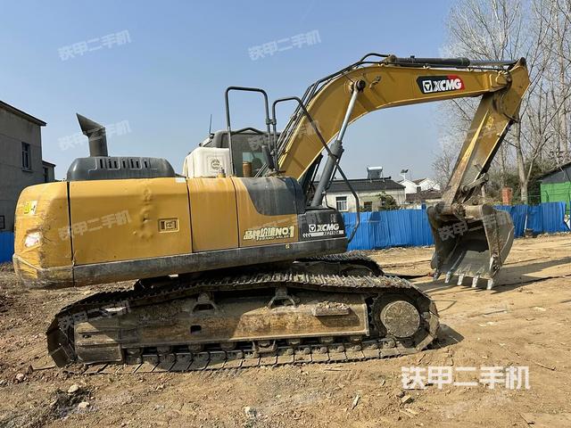 整機右后45°（整機外觀）