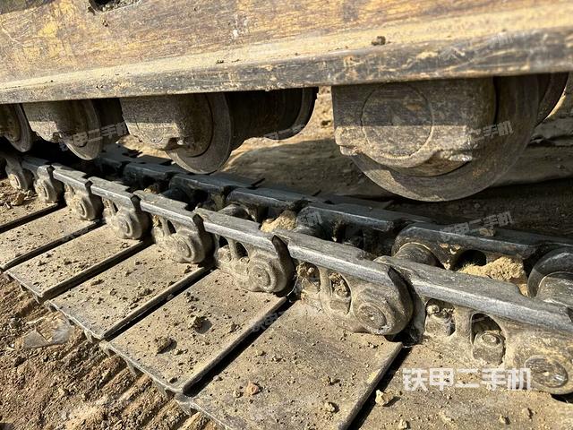 單側(cè)履帶整體（整機外觀）