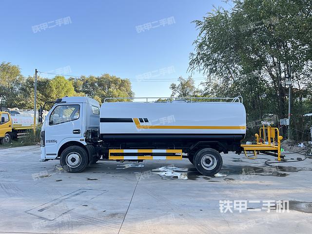 整機左側(cè)(設(shè)備外觀及核心部件) 整機左側(cè)(設(shè)備外觀及核心部件)