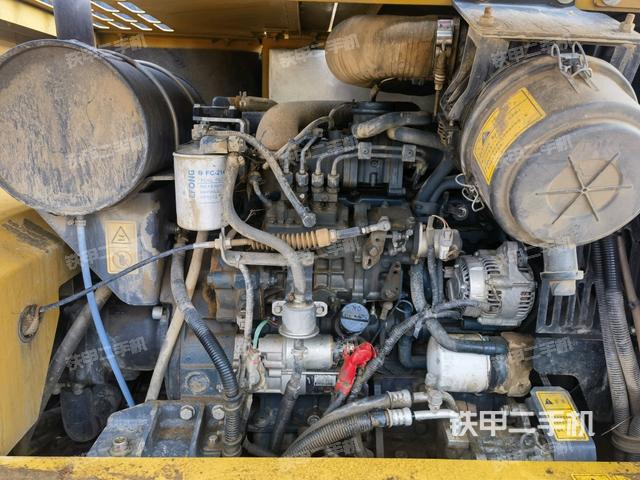 發(fā)動(dòng)機(jī)整體俯視（整機(jī)外觀）