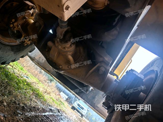 后驅動橋（液壓/傳動系統(tǒng)）