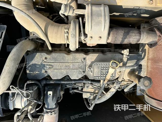 發(fā)動(dòng)機(jī)整體俯視(整機(jī)外觀) 發(fā)動(dòng)機(jī)整體俯視(整機(jī)外觀)