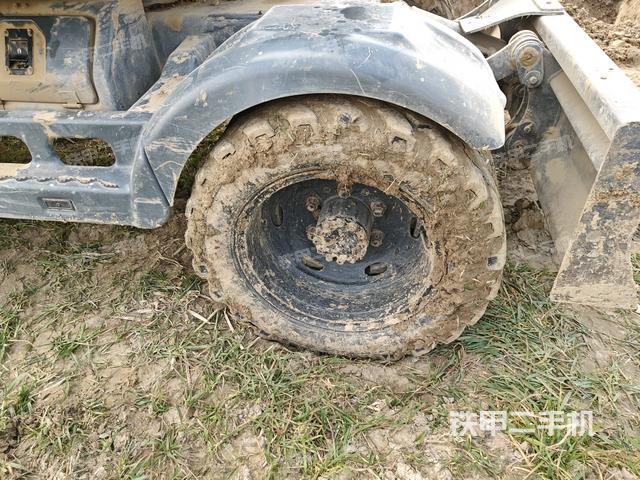 右導向輪（行走機構）