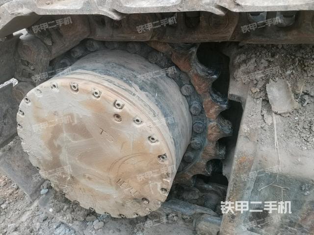 左驅(qū)動輪(行走機構(gòu)) 左驅(qū)動輪(行走機構(gòu))