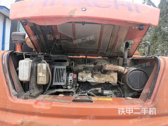 發(fā)動(dòng)機(jī)室(上車部件) 發(fā)動(dòng)機(jī)室(上車部件)