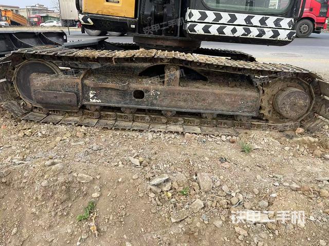 单侧履带整体（整机外观）