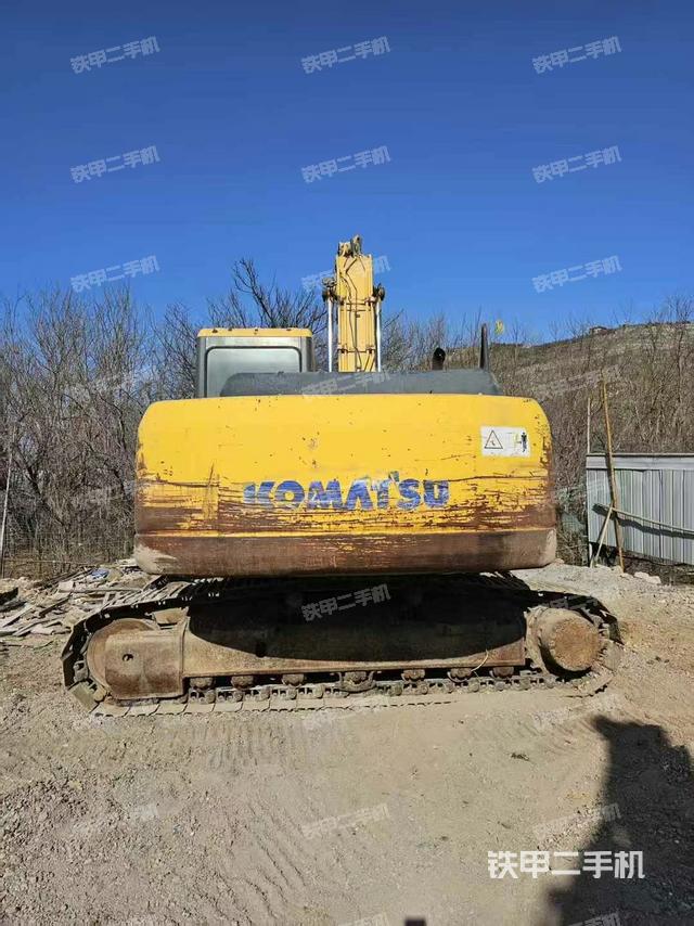 驾驶室顶部（整机外观）