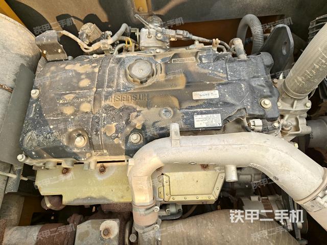 氣門室蓋螺絲特寫(上車部件) 氣門室蓋螺絲特寫(上車部件)