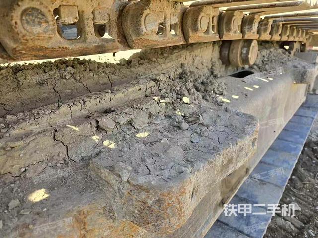 小松PC110-7挖掘机的设备实拍-第3张实拍照片