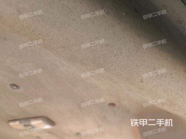 玻璃角標(biāo)(推土機(jī)駕駛室) 玻璃角標(biāo)(推土機(jī)駕駛室)