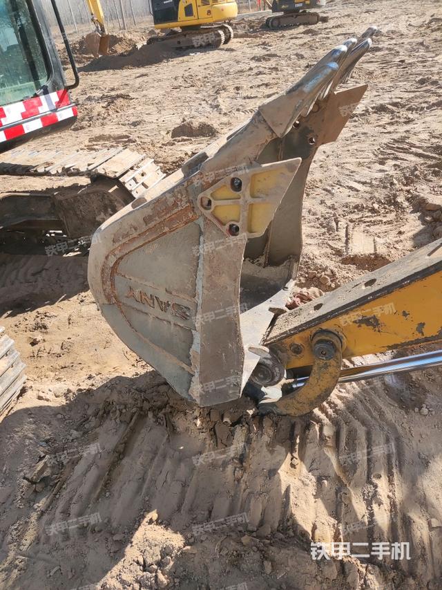 鏟斗45度（工作和回轉(zhuǎn)裝置）