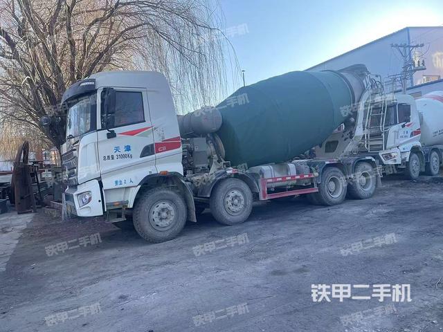 整機左側（設備外觀及核心部件）