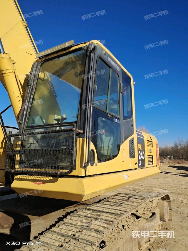 駕駛室整體（整機(jī)外觀）