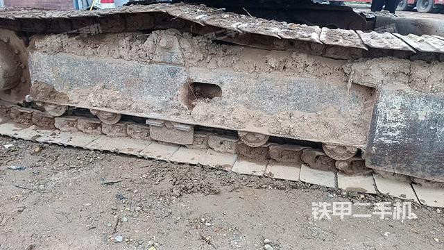 回转马达和主控阀（整机外观）