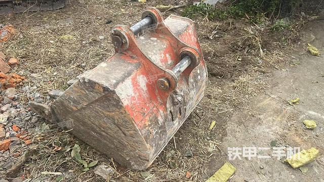 鏟斗45度（工作和回轉(zhuǎn)裝置）