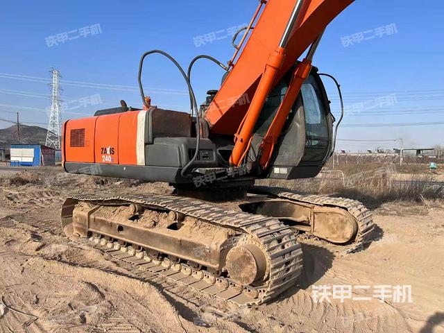 單側(cè)履帶整體（整機(jī)外觀）