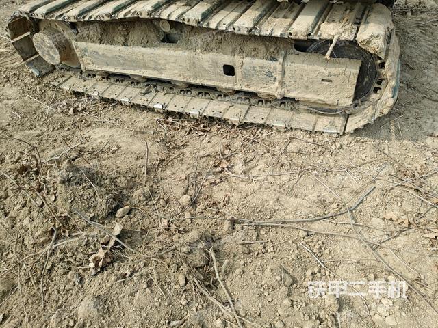 左側(cè)履帶整體?（行走機構(gòu)）