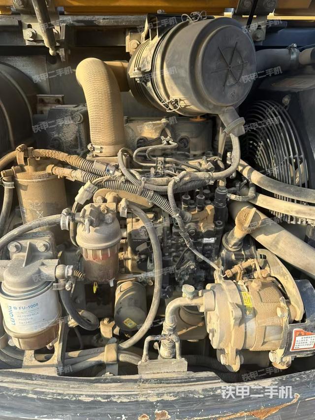 发动机整体俯视（整机外观）