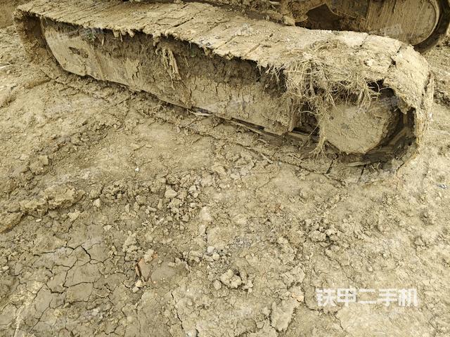 左側(cè)履帶整體?(行走機構(gòu)) 左側(cè)履帶整體?(行走機構(gòu))