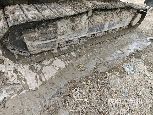 左側(cè)履帶整體?（行走機構(gòu)）