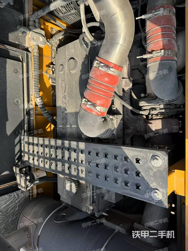 發(fā)動機整體俯視（整機外觀）