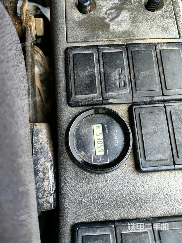 小時(shí)表（駕駛室部分）