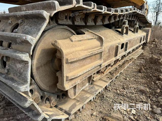 單側(cè)履帶整體（整機外觀）