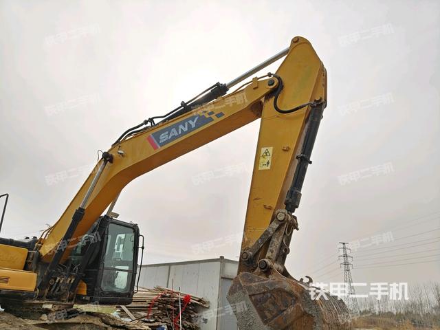 大臂整體?右側(cè)（工作和回轉(zhuǎn)裝置）