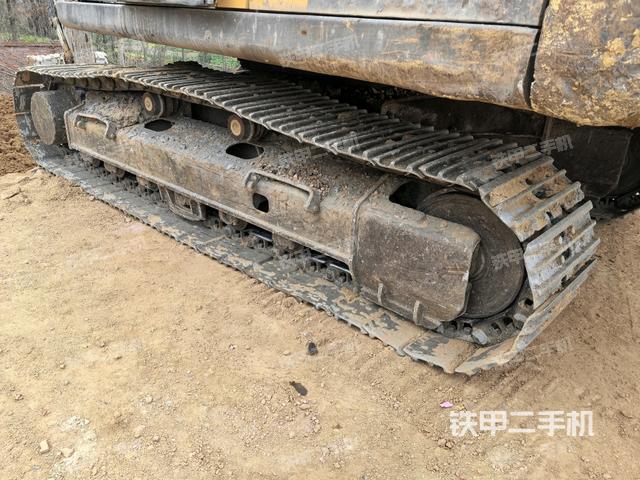 左導(dǎo)向輪（行走機(jī)構(gòu)）