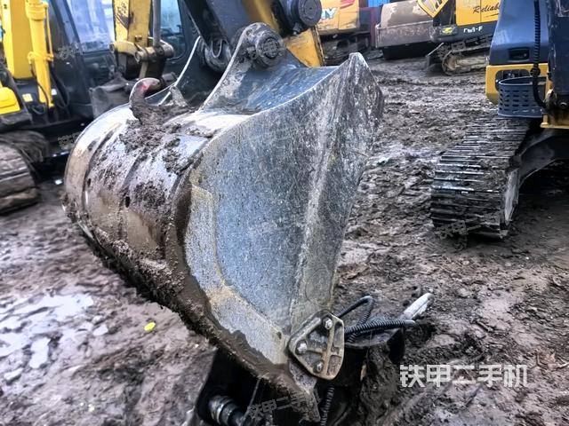 鏟斗45度（工作和回轉(zhuǎn)裝置）