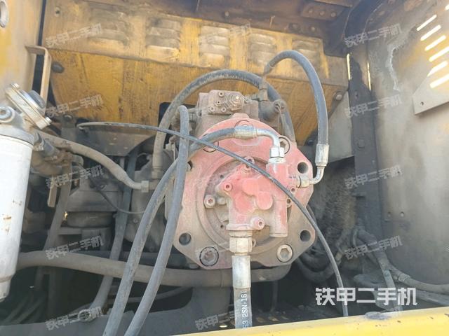 液壓泵室(大件艙室) 液壓泵室(大件艙室)