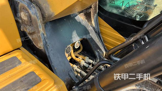 大臂根部?斜視（工作和回轉(zhuǎn)裝置）