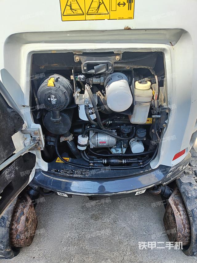 发动机整体俯视（整机外观）