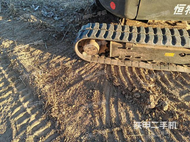 單側(cè)履帶整體（整機外觀）