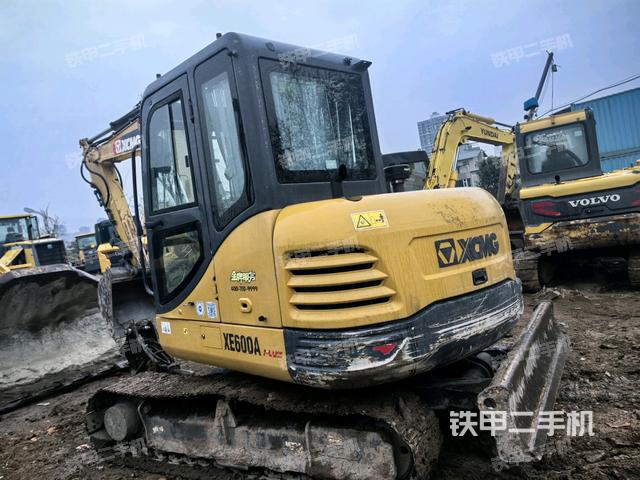 右后45（整機(jī)外觀）