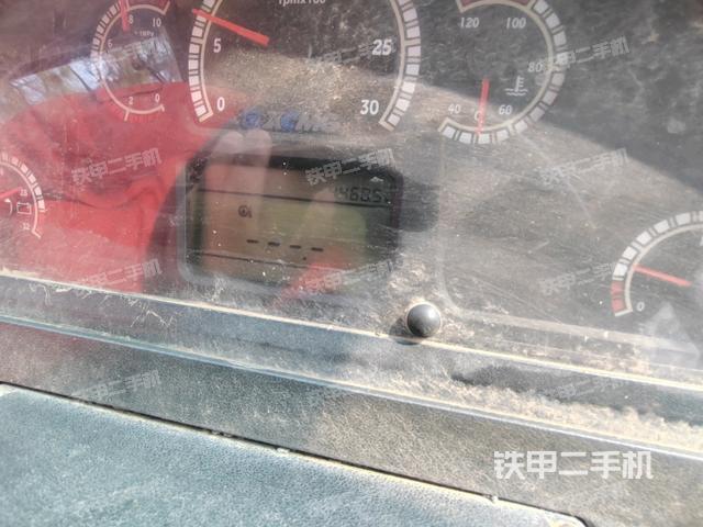 小時(shí)表（壓路機(jī)駕駛室）