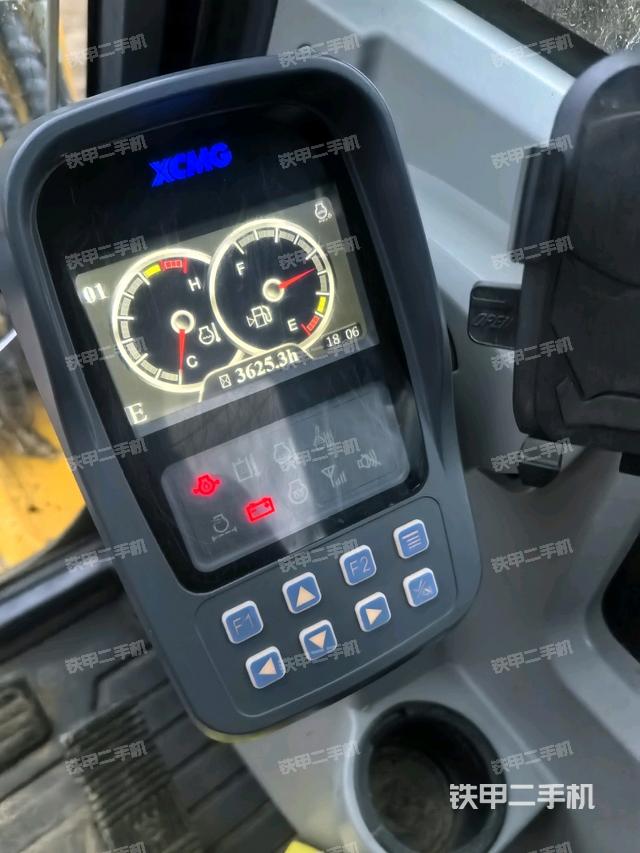 顯示屏?（駕駛室部分）