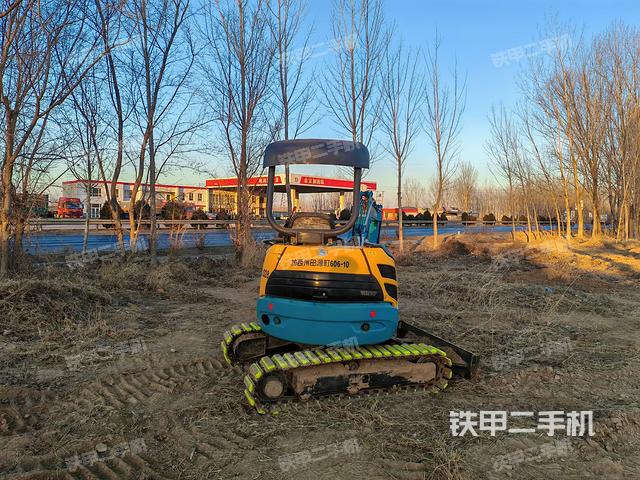 整機(jī)右后45°(整機(jī)外觀) 整機(jī)右后45°(整機(jī)外觀)