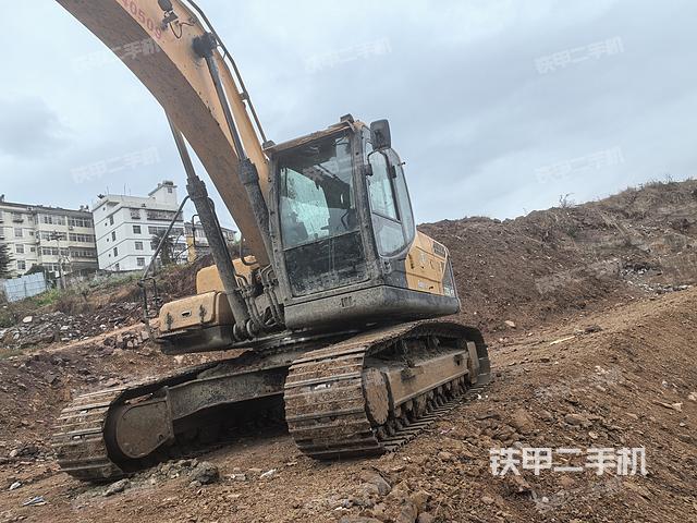现代R225LVS挖掘机