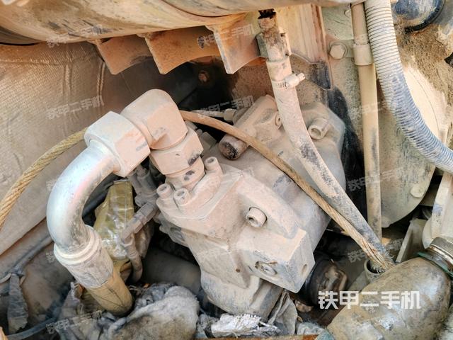 液壓泵室(大件艙室) 液壓泵室(大件艙室)