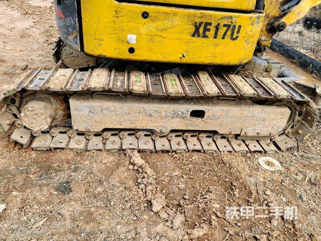 左側履帶整體?（行走機構）