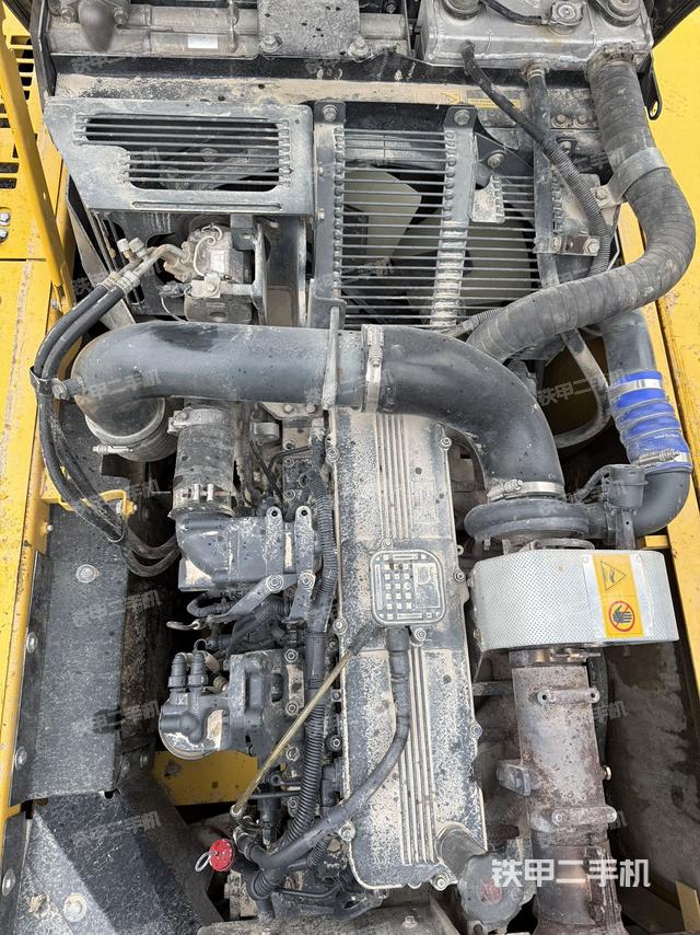 發(fā)動機整體俯視（整機外觀）