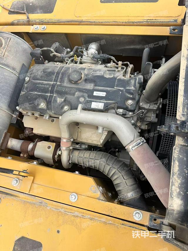 发动机整体俯视（整机外观）