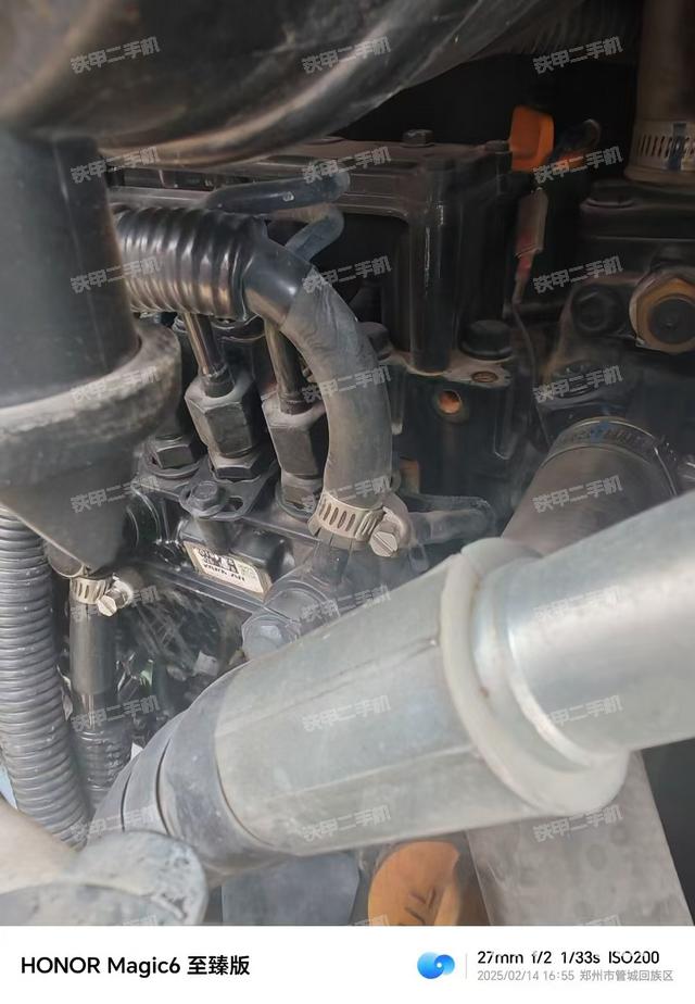 發(fā)動(dòng)機(jī)整體俯視（整機(jī)外觀(guān)）