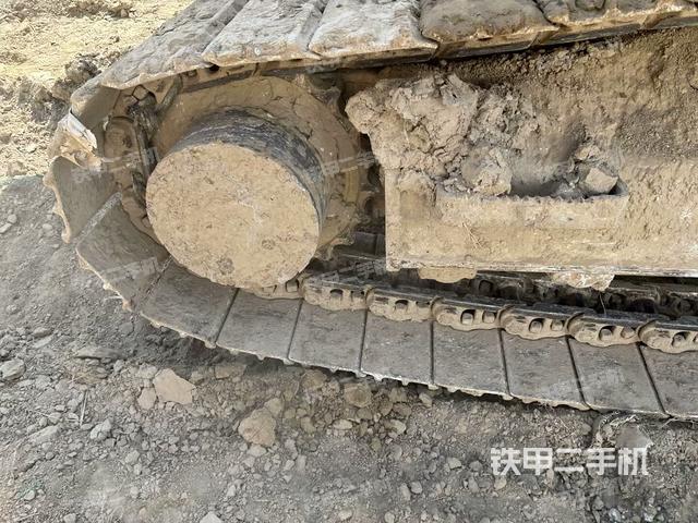 右驅(qū)動輪(行走機構(gòu)) 右驅(qū)動輪(行走機構(gòu))
