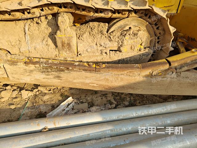 推土鏟左后（推土機底盤及工作裝置）