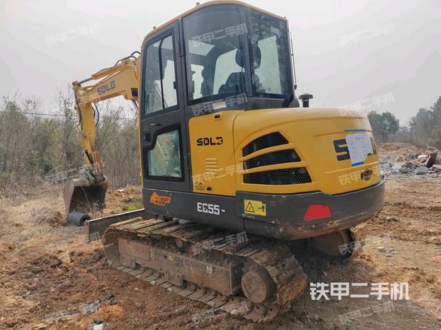 左后45（整機外觀）