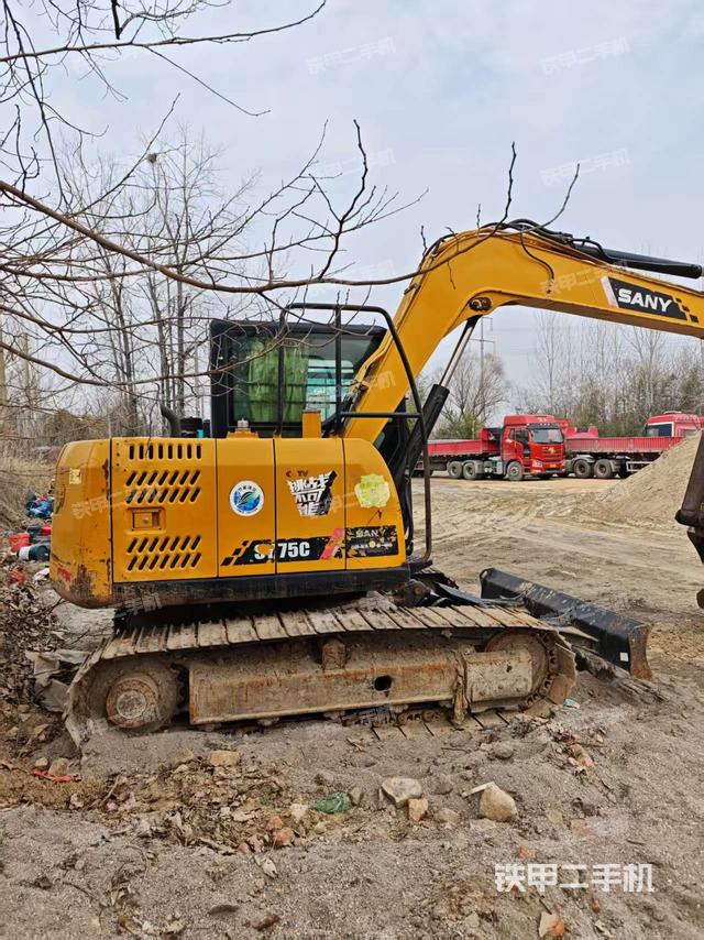 整機(jī)右后45°(整機(jī)外觀) 整機(jī)右后45°(整機(jī)外觀)