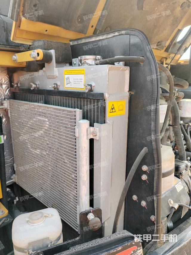 散熱器室(大件艙室) 散熱器室(大件艙室)